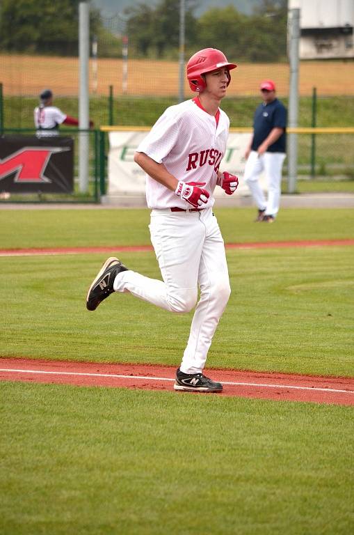 Evropský šampionát v baseballu hráčů do 21 let začal zápasem mezi Litvou a Ruskem.