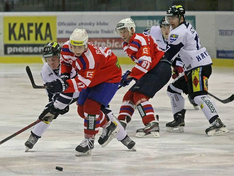 Stejně jako v prvním utkání dokázala Třebíč skvěle využívat přesilovky. Havířov sice vedl už po 43 sekundách, ale Horácká Slavia čtyřmi góly v početní převaze skóre otočila.