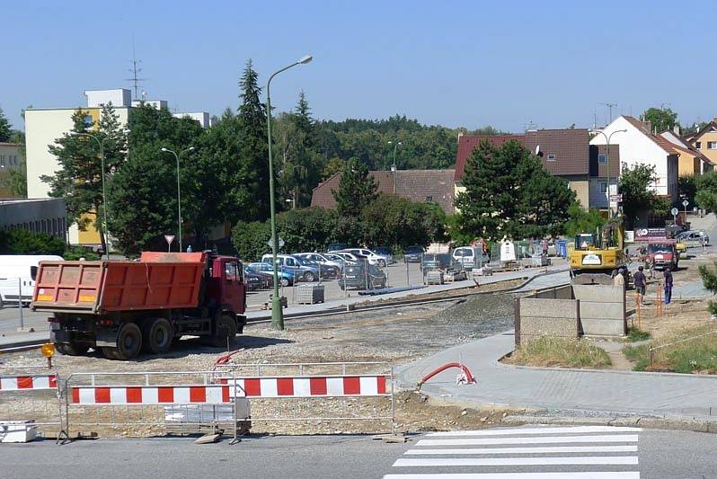 Pohled na stavbu křižovatky 