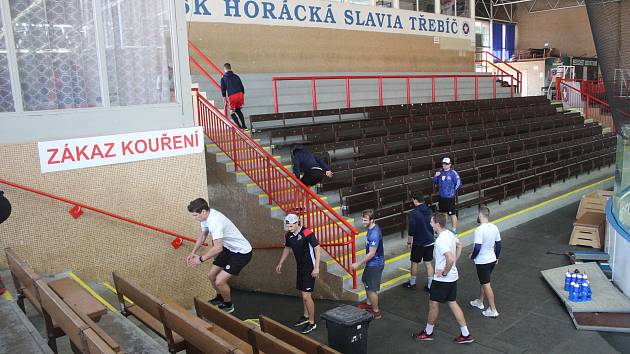 Třebíčští hokejisté budou při letošní přípravě vycházet z loňského úspěšného modelu.