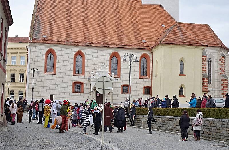 Poslední únorovou sobotu si lidé v Jemnici užili oslavy masopustu.