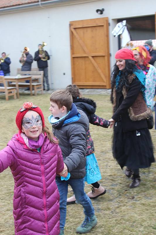 V Třebíči bylo veselo. Tamní slavili v maskách masopust