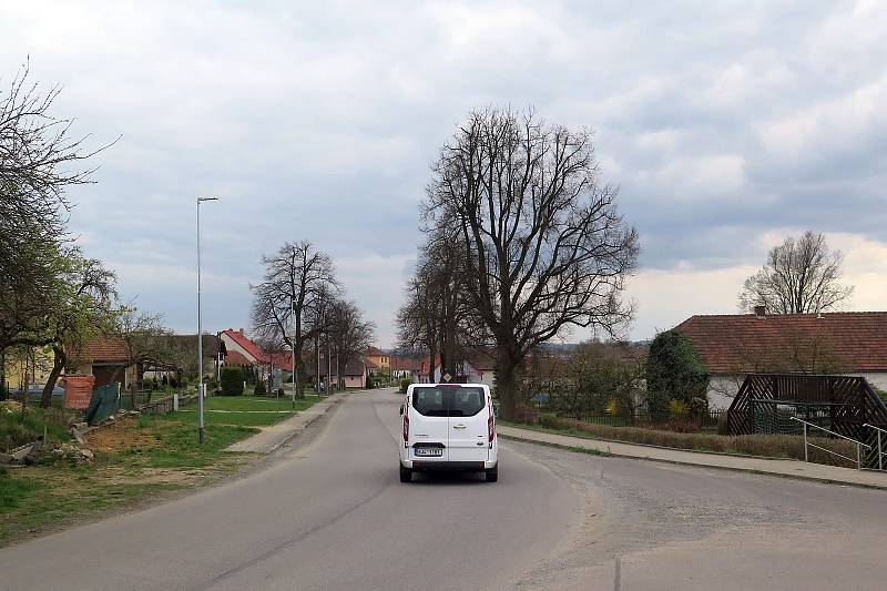 Poznáte obec na fotografii? Poradíme, že se nachází na severozápadním cípu Třebíčska.