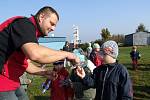 Zkušení piloti Ondřej Šilhan a Martin Dalajka ze Západomoravského aeroklubu Třebíč odpovídali ve středu na zvídavé otázky dětí z Mateřské školy ze Stříteže.