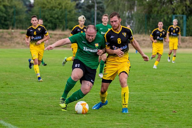 Fotbalisté Rapotic vítězstvím v Okříškách potvrdili, že derby favorita nemívá