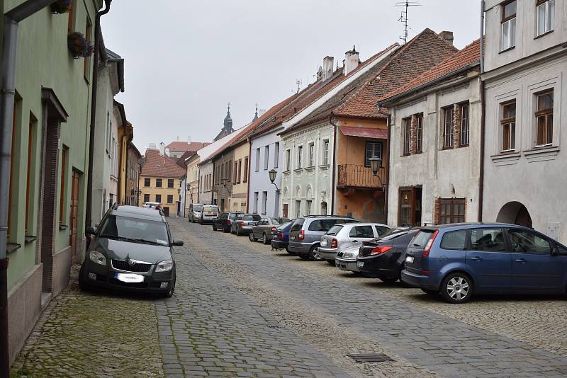 Nově budou moci do Zámostí a židovské čtvrti vjet pouze rezidenti a lidí, kteří v místě podnikají.