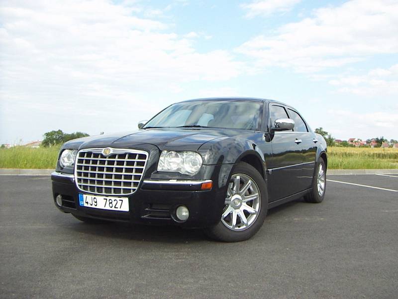 Chrysler 300 C.