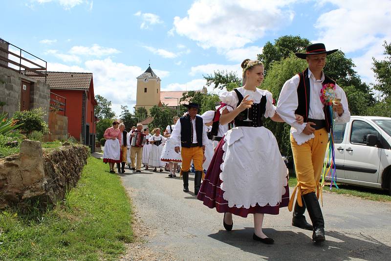 Krojované hody v Martínkově.