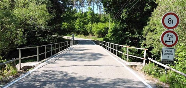 Opravy silnic na Třebíčsku: krajští silničáři opraví 29 kilometrů a řadu mostů