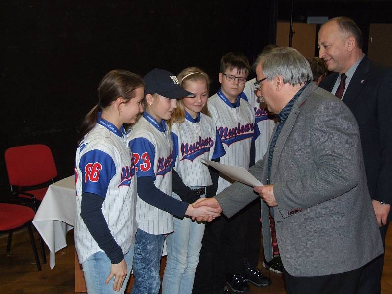 Jako každý rok byli úspěšní baseballoví mládežníci Nuclears.