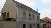 Dům stojí na Blahoslavově ulici v Třebíči.