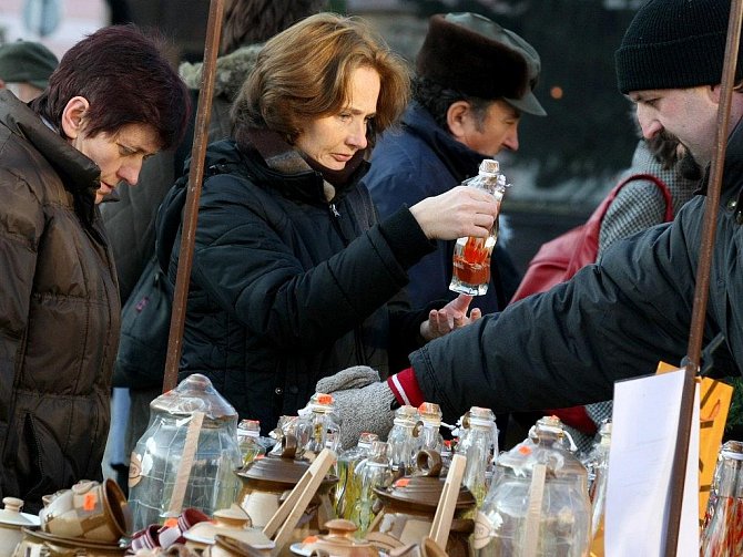 Vánoční trhy na Karlově námestí v Třebíči.
