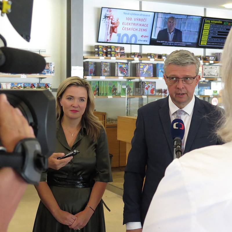 Vicepremiér a ministr průmyslu a obchodu Karel Havlíček na setkání se zástupci regionu v Třebíči.