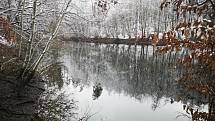 Putování po březích Dalešické přehrady. Podívejte se na fotografie