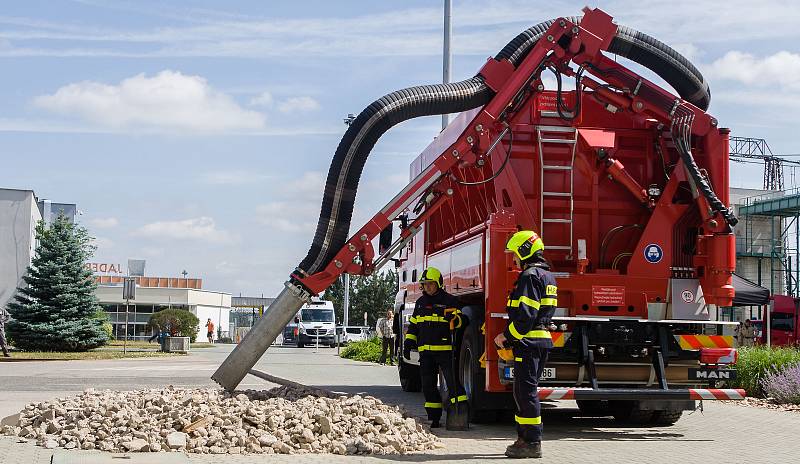 Dne 6. června 2017 se v areálu jaderné elektrárny Dukovany uskutečnilo cvičení záchranářů s názvem Tornádo 2017.