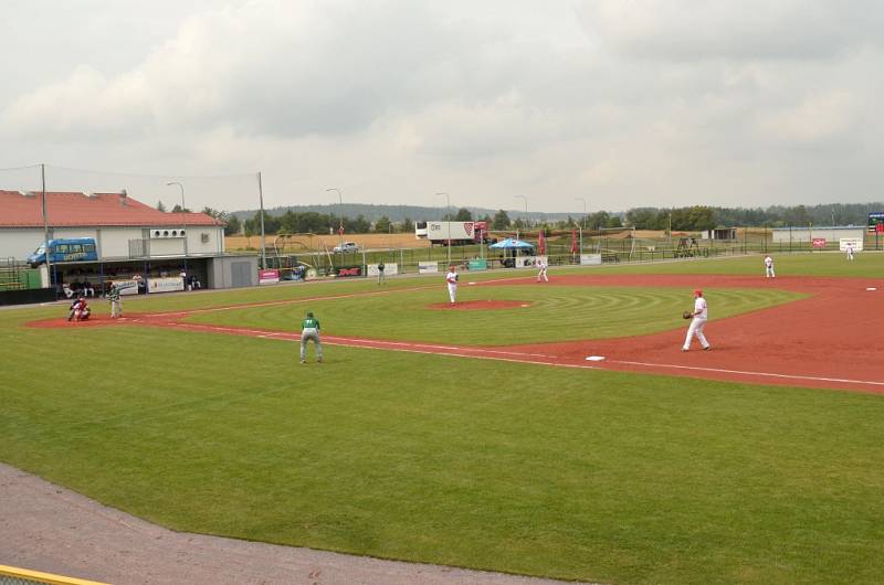 Evropský šampionát v baseballu hráčů do 21 let začal zápasem mezi Litvou a Ruskem.
