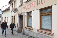 Legendární třebíčská restaurace U Vaignerů má již nějaký čas zavřeno.