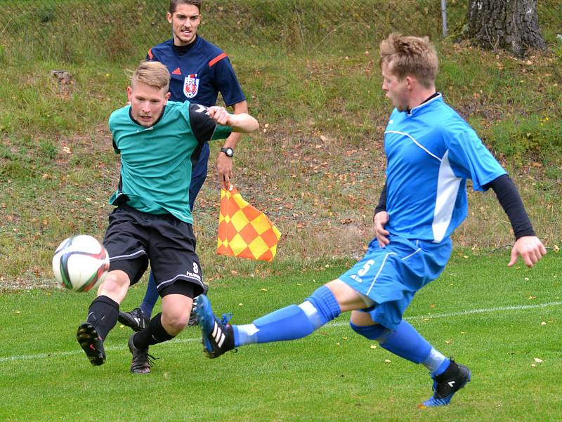 Fotbalisté humpolecké rezervy se na jaro připravují společně s A-týmem a dohromady také hrají tradiční Bernard Cup. Kádr se začne třídit během března.