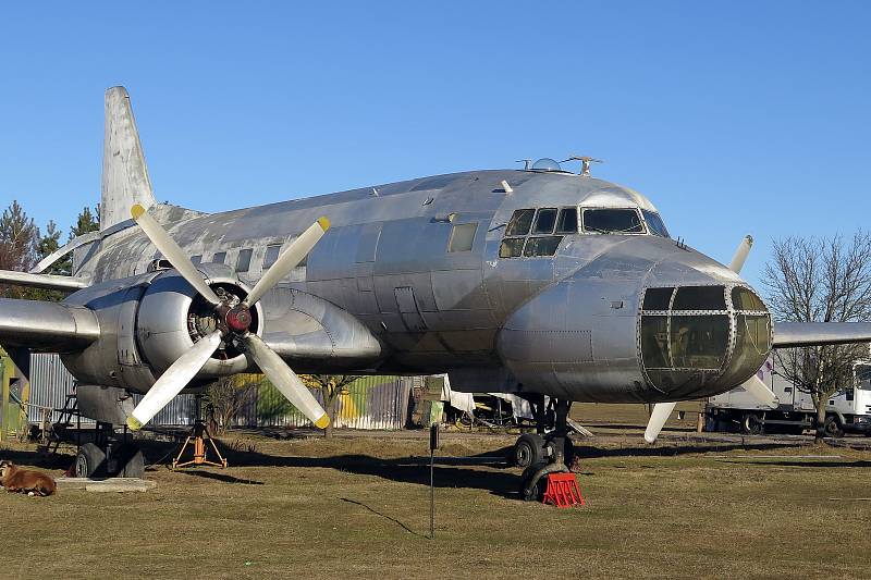 Il-14 se do hangáru nevejde, další exponáty v něm ale najdou nový domov.