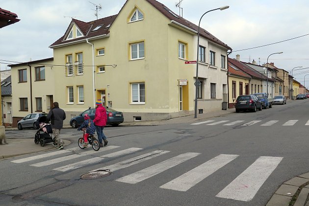 Šest ulic v Třebíči dostane nový povrch. Silnici zničila intenzivní doprava