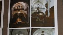 Výstavka fotografií v kostele sv. Martina v Třebíči ukazuje, jak prostor "osiřel" poté, co byly v dubnu 2014 odvezeny staré varhany.
