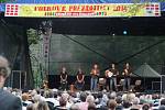 Folkové prázdniny v Náměšti nad Oslavou začaly strhujícím koncertem francouzských Lo Cor De La Plana. 
