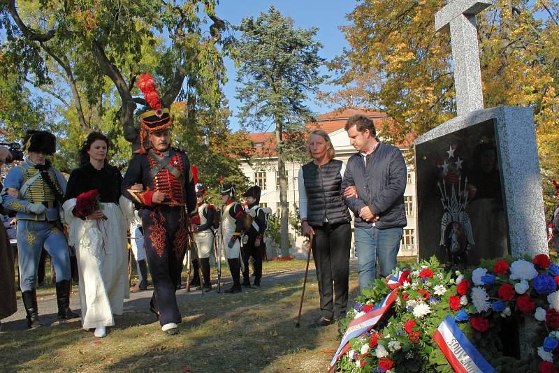 Slavnostního odhalení se zúčastnili i potomci francouzského vojevůdce.