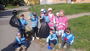 V rámci oslav Dne Země proběhla v mateřské škole Benešova každoroční akce Čistá Vysočina.