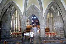 Třebíčská bazilika svatého Prokopa. Spolu se židovskou čtvrtí a židovským hřbitovem je uvedená v Seznamu světového kulturního dědictví UNESCO.