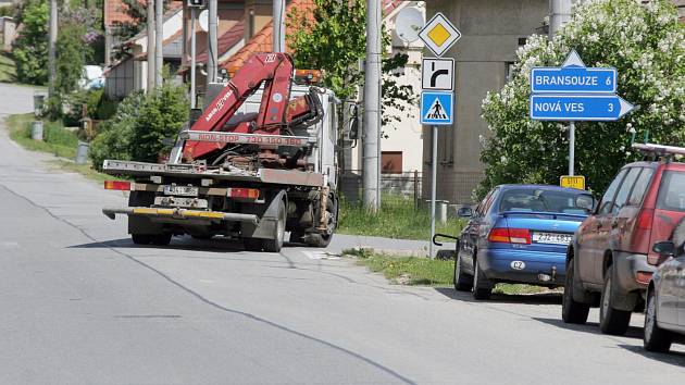 Petrovice chtějí od kraje zaplatit pozemky, dle hejtmana kverulují