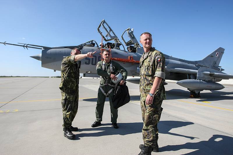 Polské letouny Su-22M3 přiletěly 23. srpna na letiště v Náměšti nad Oslavou. V ČR se zapojí do mezinárodního leteckého cvičení Ample Strike 2017.