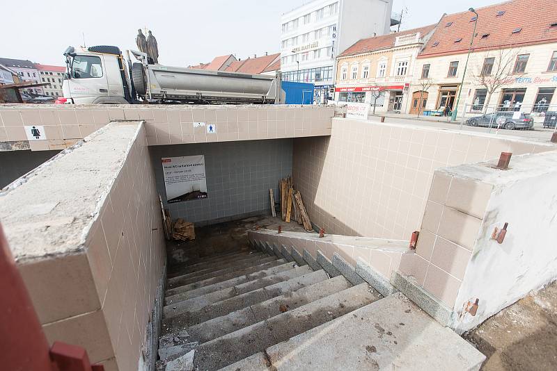 Demolice veřejných toalet v Třebíči.