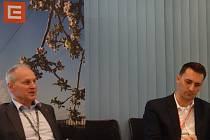 Ředitel dukovanské jaderné elektrárny Miloš Štěpanovský (vlevo) a šéf divize jaderná energetika ČEZ Bohdan Zronek