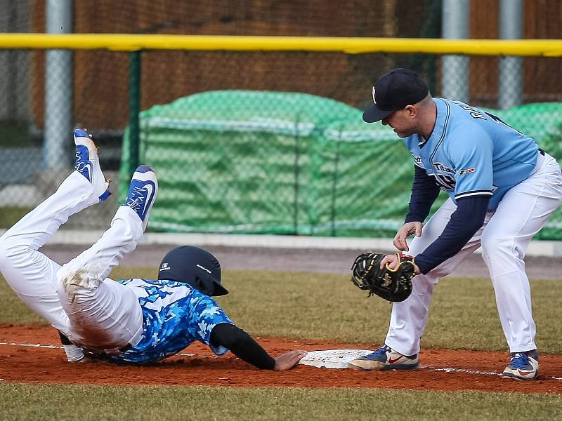 Baseballové utkání mezi Nuclears Třebíč a Tempo Praha.