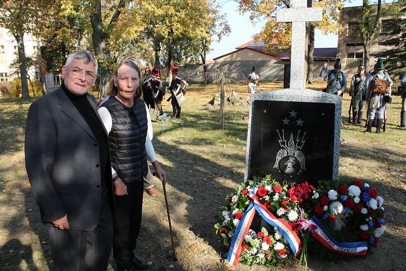 Slavnostního odhalení se zúčastnili i potomci francouzského vojevůdce.