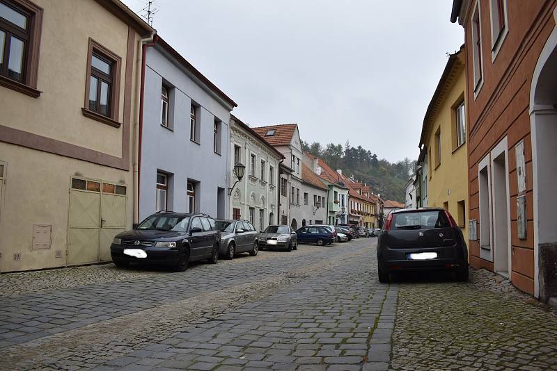 Nově budou moci do Zámostí a židovské čtvrti vjet pouze rezidenti a lidí, kteří v místě podnikají.