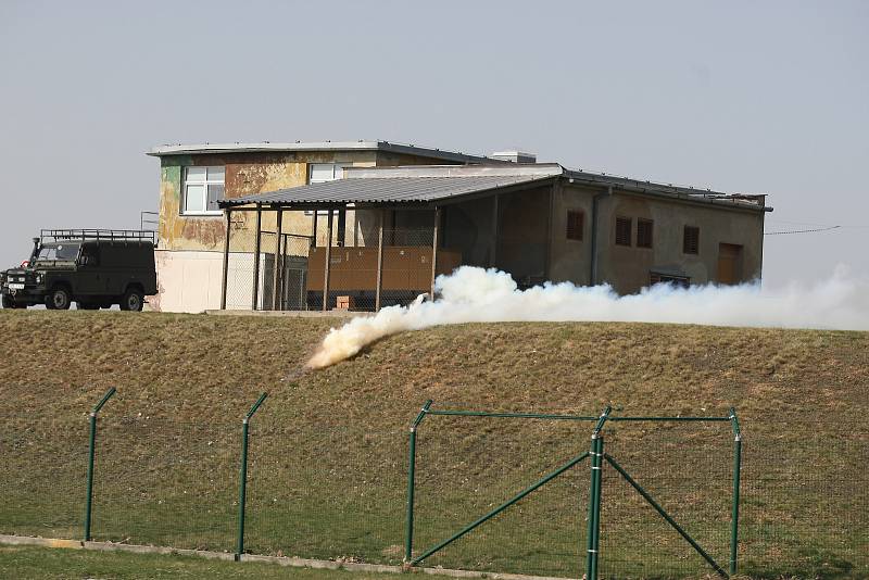 Ministryně obrany v demisi Karla Šlechtová (ANO 2011) na vojenské letecké základně u Náměště nad Oslavou.