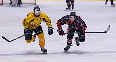 Trenér Žihadel Petr Helešic věří, že by si Moravskobudějovický hokej a HC Lední  Medvědi Pelhřimov mohli zopakovat loňský finálový duel.
