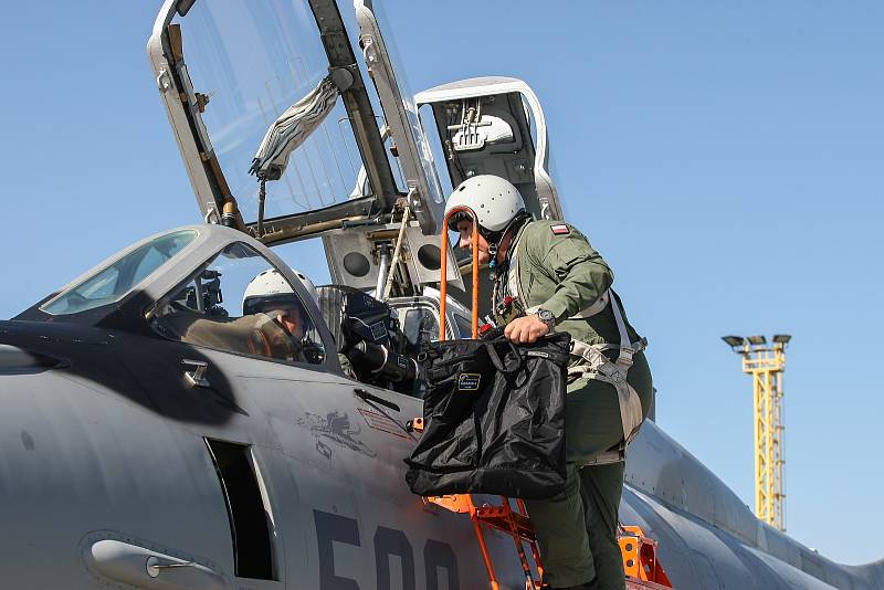 Polské letouny Su-22M3 přiletěly 23. srpna na letiště v Náměšti nad Oslavou. V ČR se zapojí do mezinárodního leteckého cvičení Ample Strike 2017.