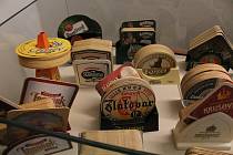 V galerii Tympanon v třebíčském zámku je do 8. března 2020 výstava pivních artefaktů ze sbírek ETTA Clubu Třebíč.