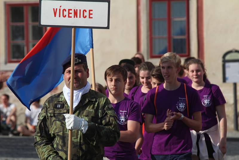 Regionální olympiáda dětí a mládeže začala v úterý v podvečer v Náměšti nad Oslavou.