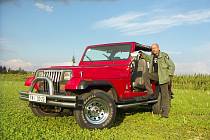 Petr Jakoubek a jeho Jeep Wrangler první generace, vyrobený v roce 1991.