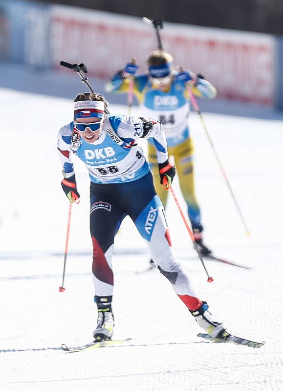 Jessica Jislová v závodu Světového poháru v biatlonu v závodu sprintu žen na 7,5 km.