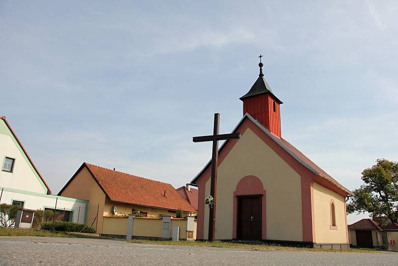 V Kotlasech dnes žile okolo sta obyvatel.