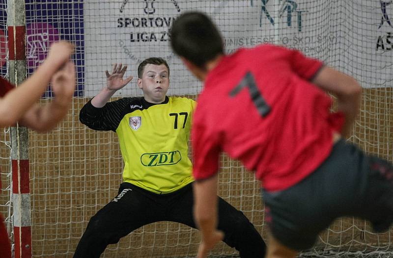 Házenkářské naděje bojovaly v Novém Veselí a ve Žďáře nad Sázavou o postup do semifinále.
