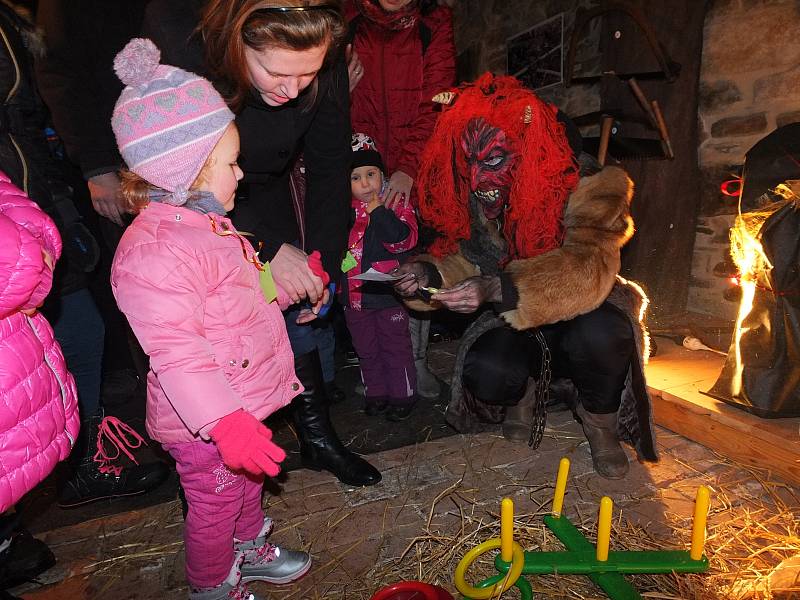 Památka Šlakhamr patřila akci Putování do pekla. Tu letos pořádal Sbor dobrovolných hasičů Najdek už potřetí.