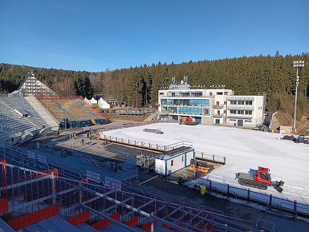 Parkování u Vysočina Areny má být zpoplatněno, peníze půjdou na lyžařské tratě