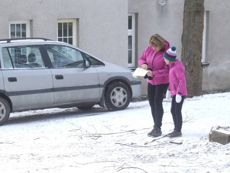 Chaloupecké kufrování vytáhlo lidi na vzduch ve Velkém Meziříčí. 