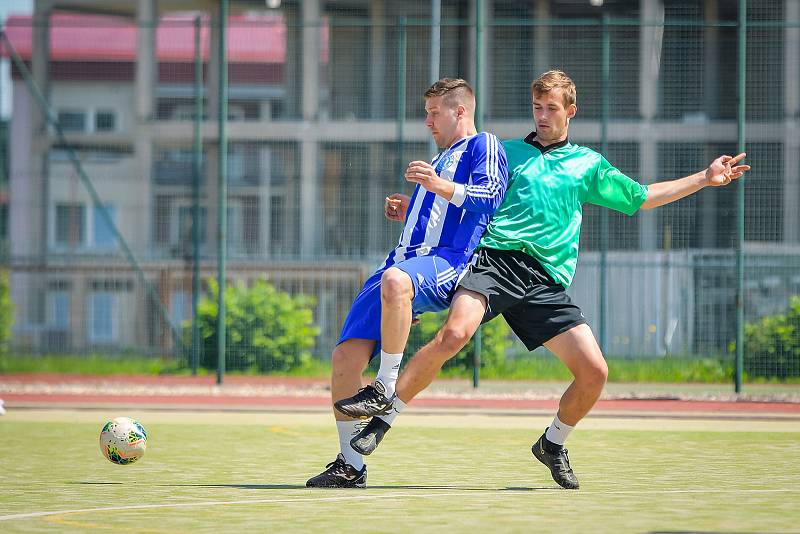 Závěrečné kolo nadstavby rozhodlo o tom, že vítězem 36. ročníku Žďárské ligy malé kopané se stali fotbalisté mužstva FC Benjamin.