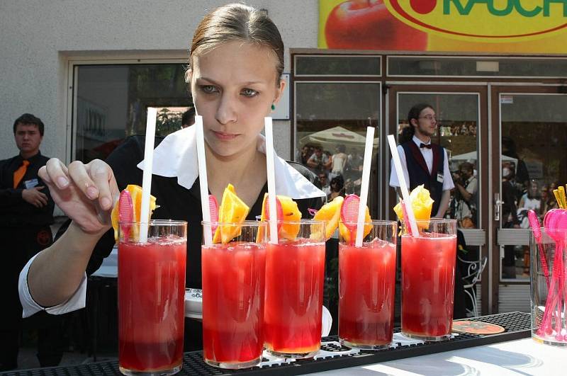 Návštěvníci velkomeziříčského Gastrodne tak mohli vidět například juniorskou barmanskou soutěž nebo oblíbený číšnický trojboj.